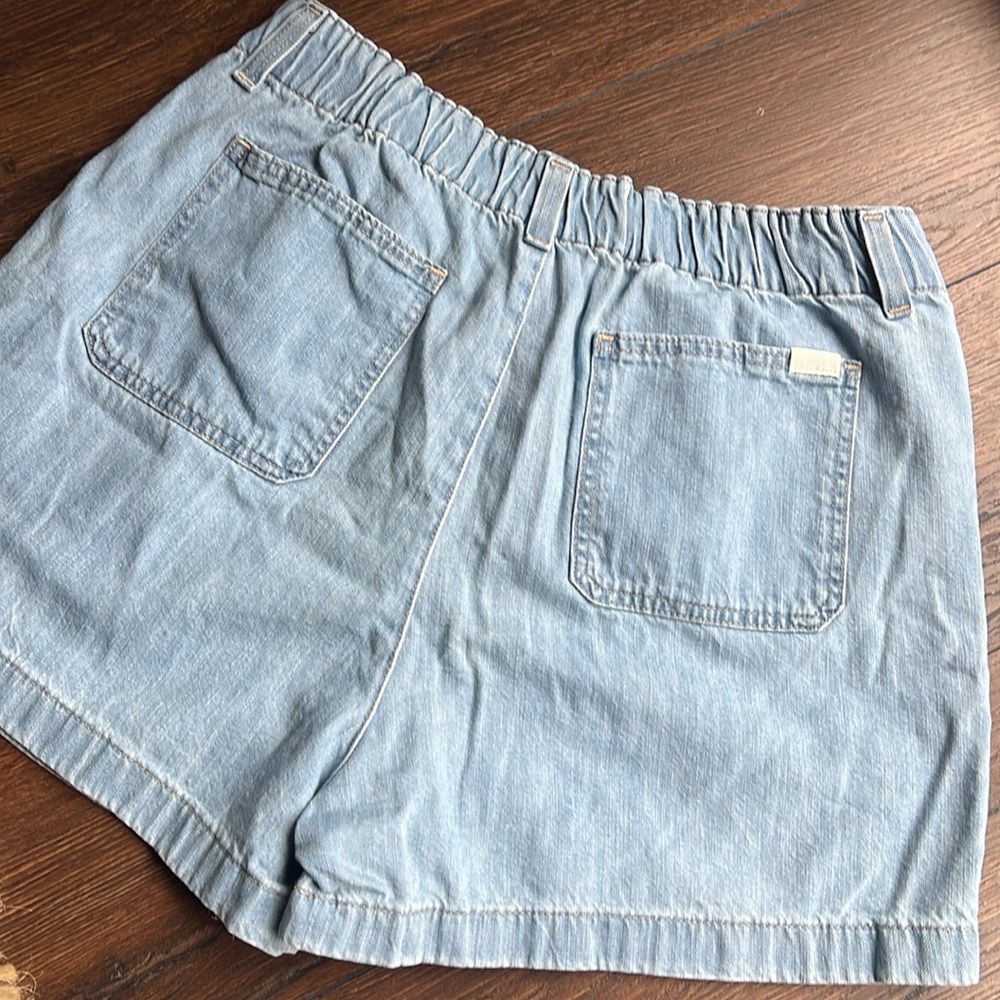 Womens Jean shorts - Picture 5 of 5
